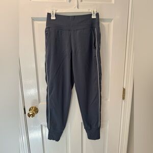 Athleta Venice mid-rise jogger pants - Granite Blue/White Stripe. Small petite